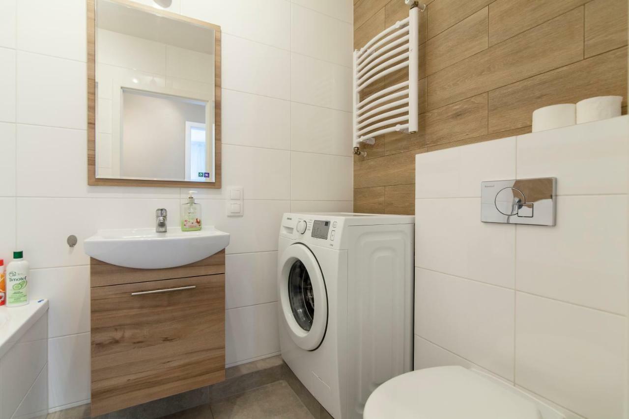 Apartament 24 Ul.Proletariacka 2A Centrum เบียวิสตอก ภายนอก รูปภาพ