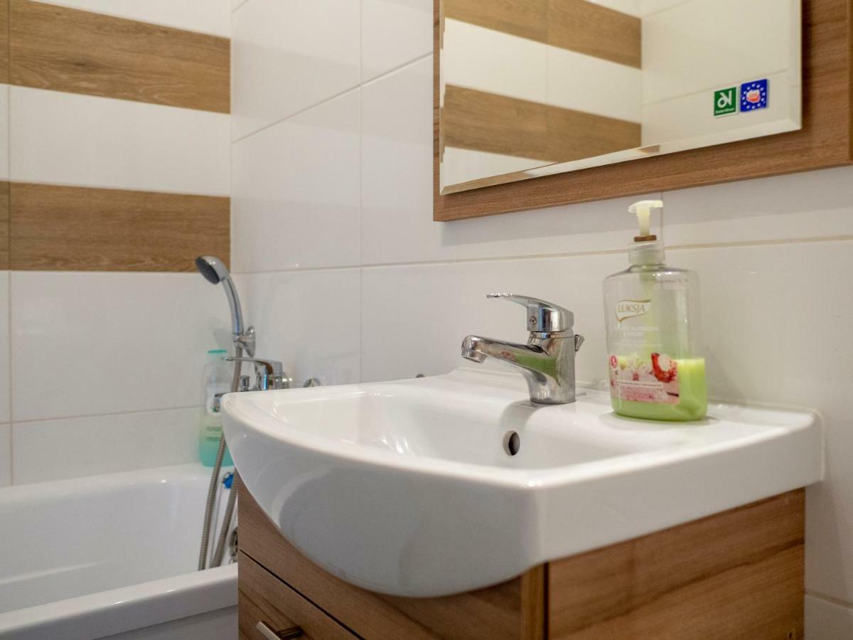 Apartament 24 Ul.Proletariacka 2A Centrum เบียวิสตอก ภายนอก รูปภาพ