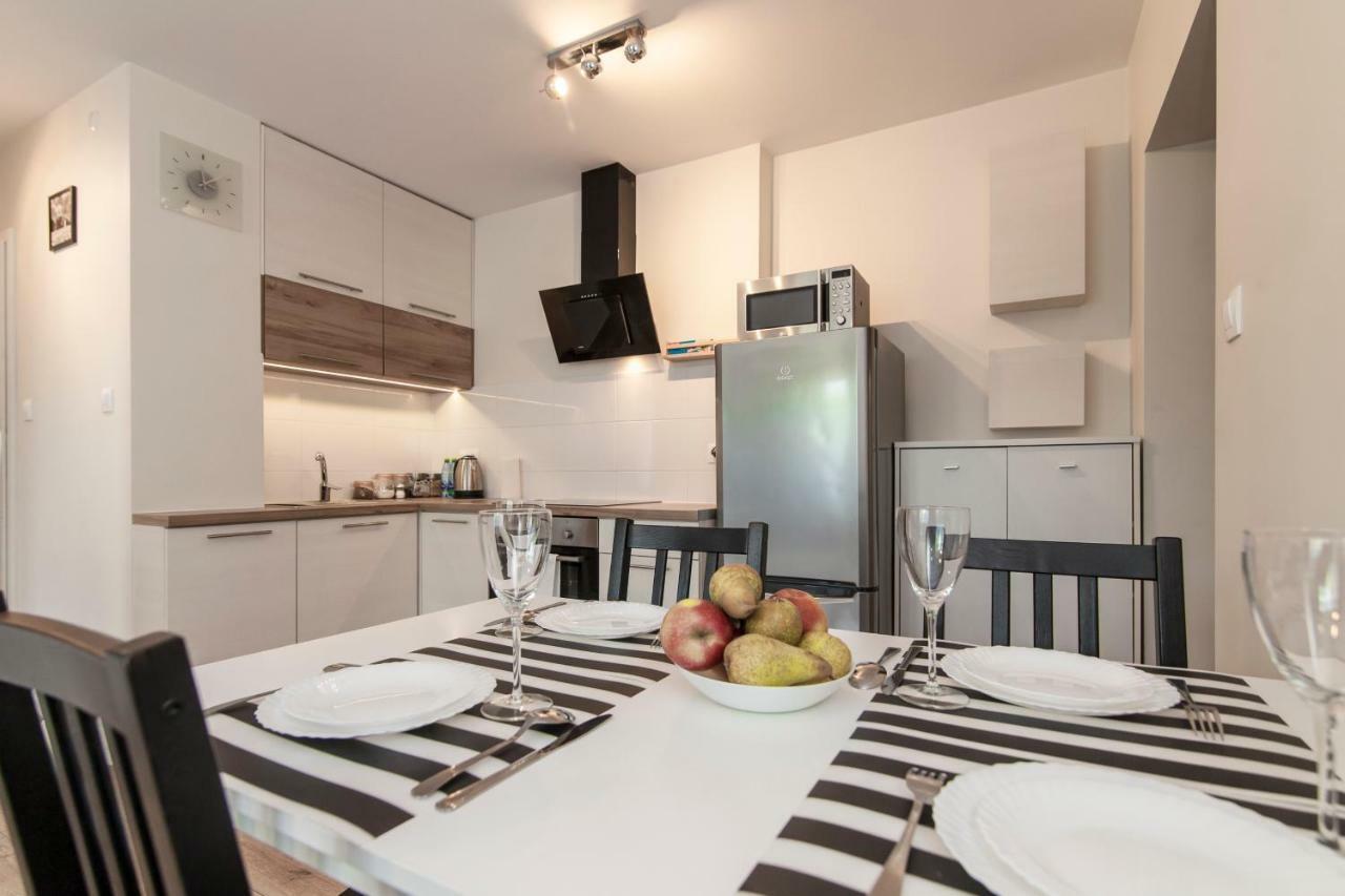 Apartament 24 Ul.Proletariacka 2A Centrum เบียวิสตอก ภายนอก รูปภาพ